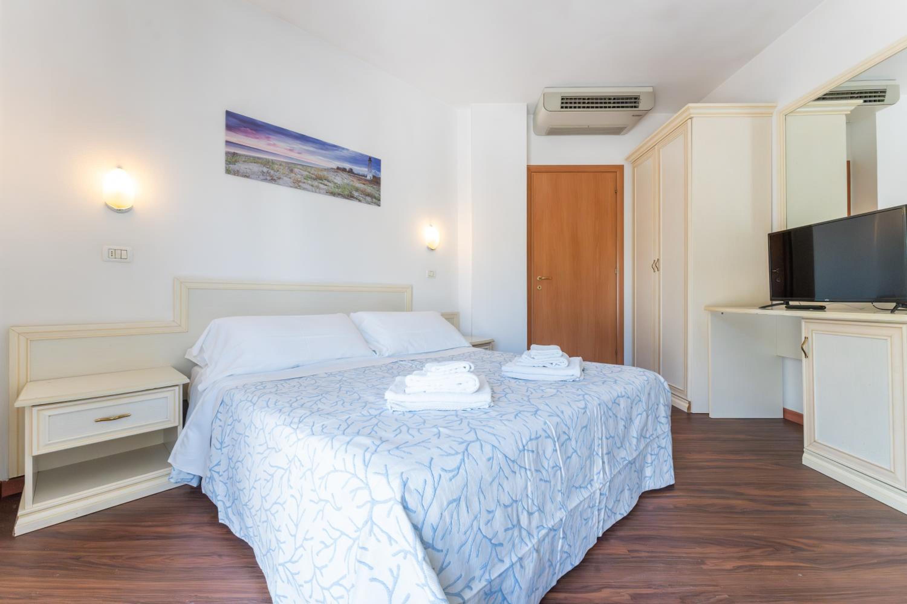 Residence Marconi Mare 14/50