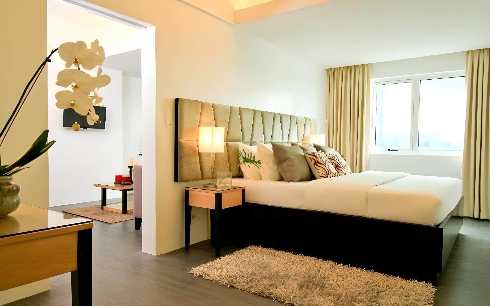 One Bedroom Suite