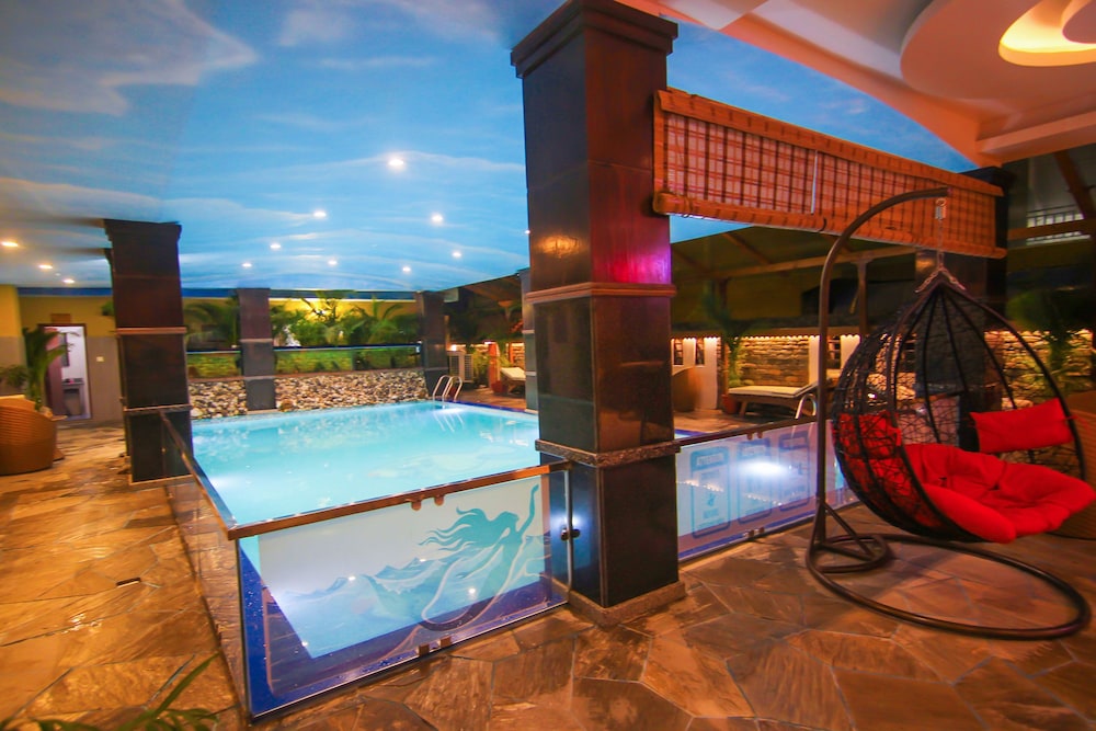 Kuti Resort And Spa 42/65