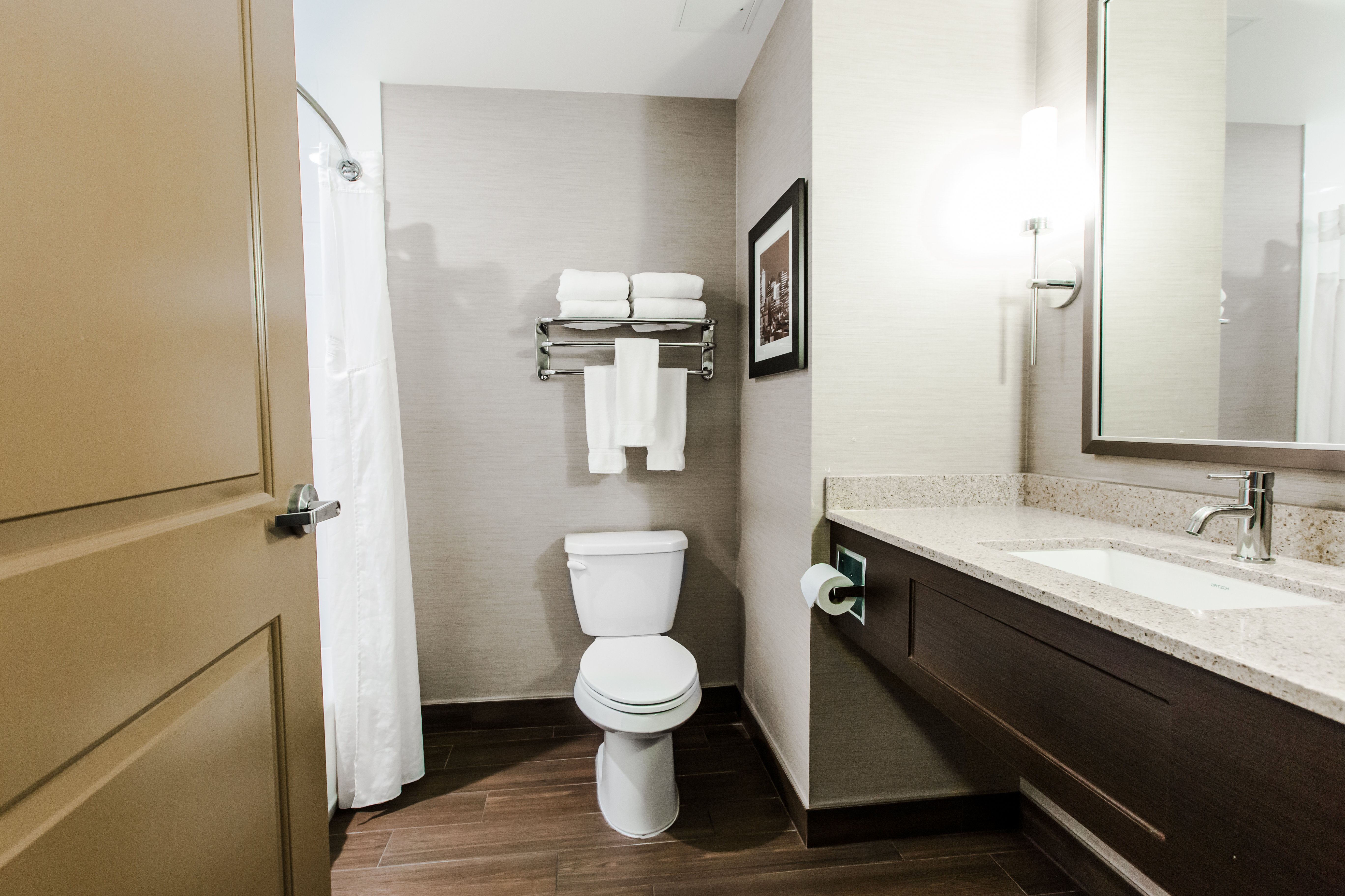 Holiday Inn Express & Suites Spruce Grove - Stony Plain 64/68