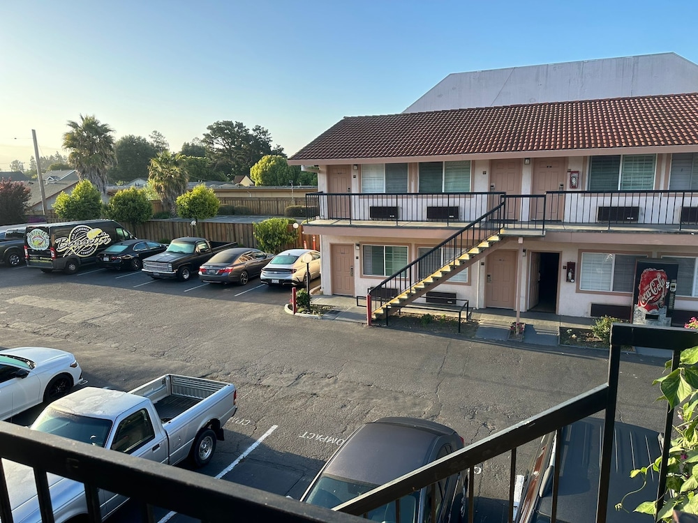 Morganhill Inn Motel 43/51