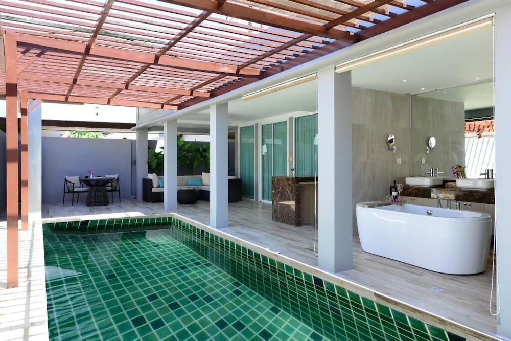 Twin Lotus Resort and Spa - Adults Only 138/181
