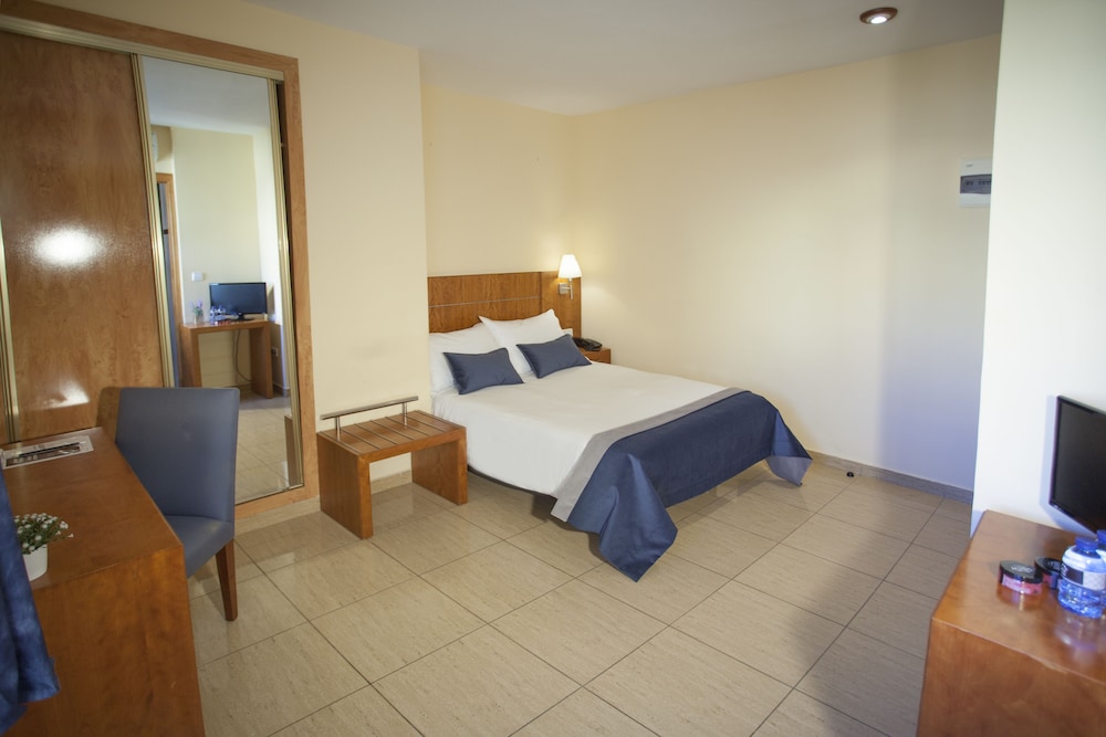 غرفة قياسية بسرير مزدوج، Hostal Savoy 6/7