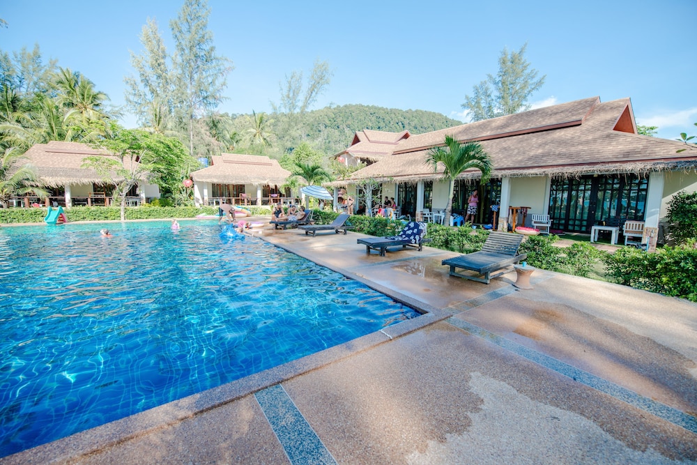 Banana Beach Resort 19/34