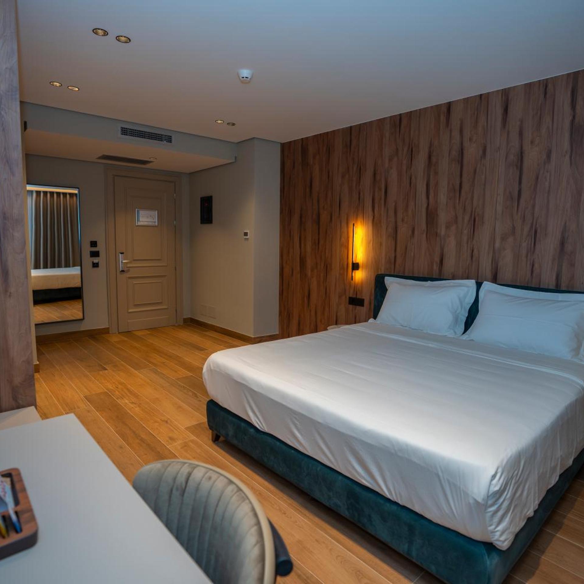 Hotel Mozart 34/70