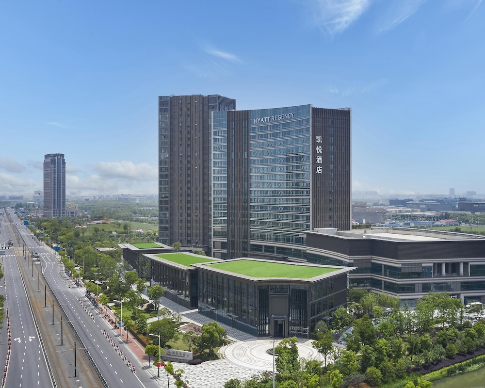 Hyatt Regency Shanghai Songjiang 1/48