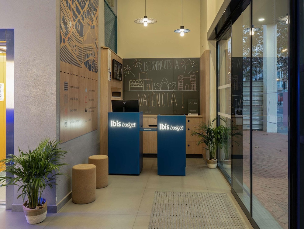 ibis budget Valencia Centro Puerto 2/23