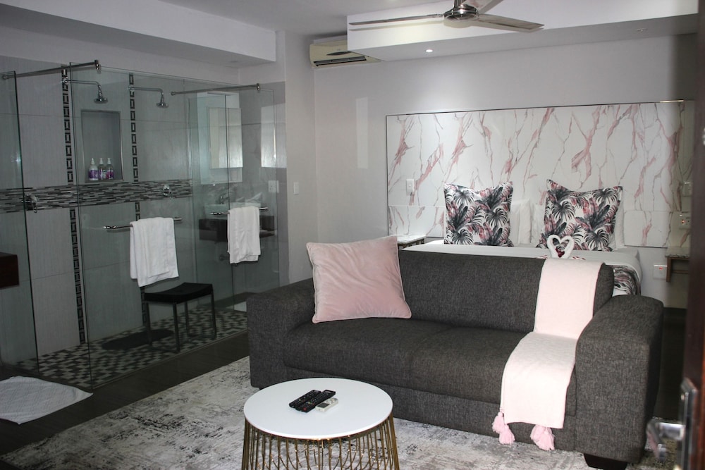 Ecolux Boutique Hotel 32/50