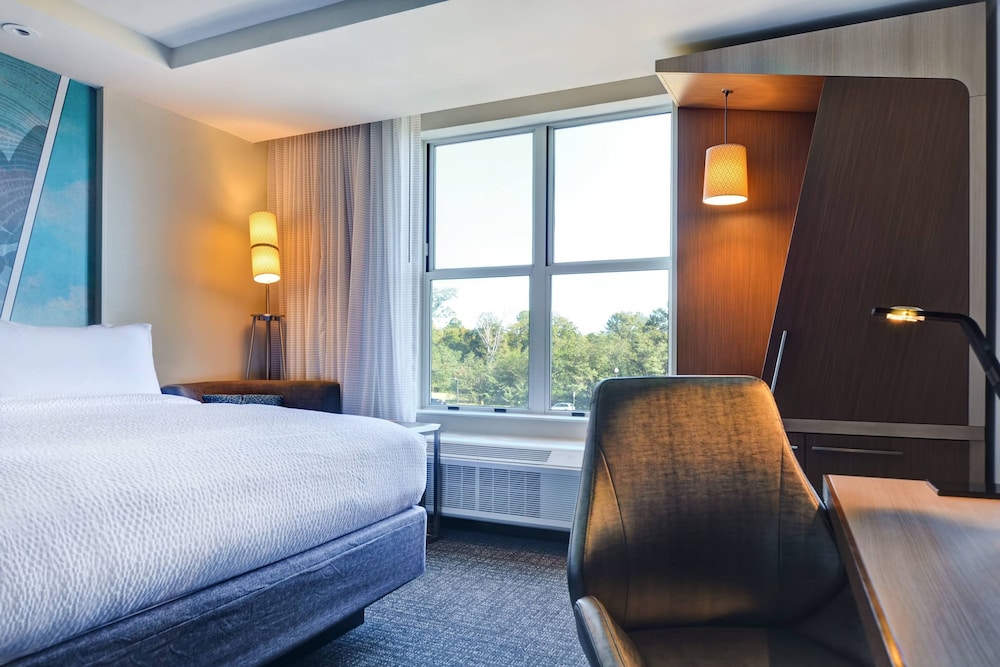 Courtyard By Marriott Jackson Madison 13/48