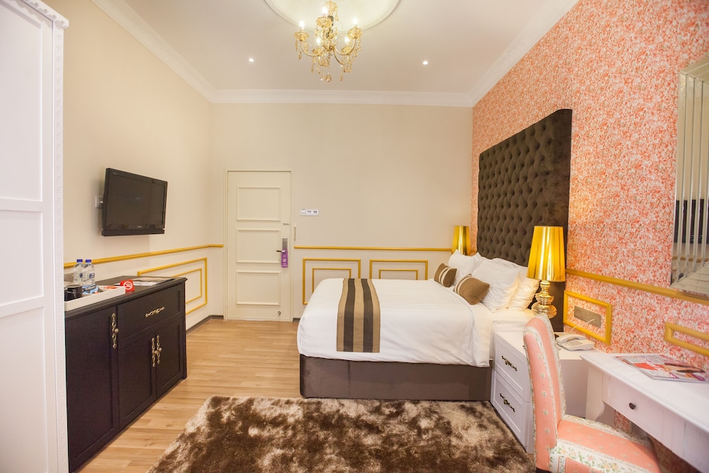 Apple Heritage Hotel 14/69