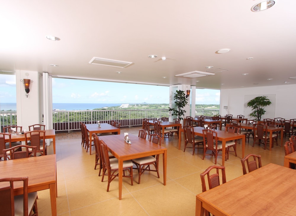 Motobu Green Park And Golf Course 19/36
