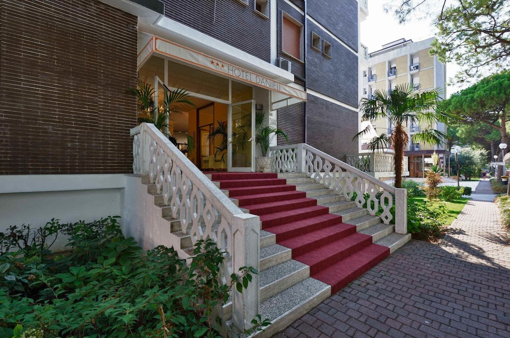 Danieli 4/38