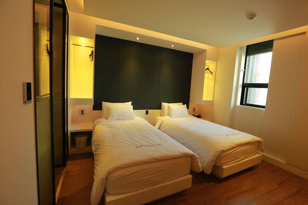 Noel Business Hotel 28/59