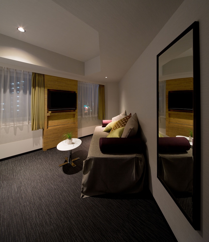 E Hotel Higashi Shinjuku 27/63