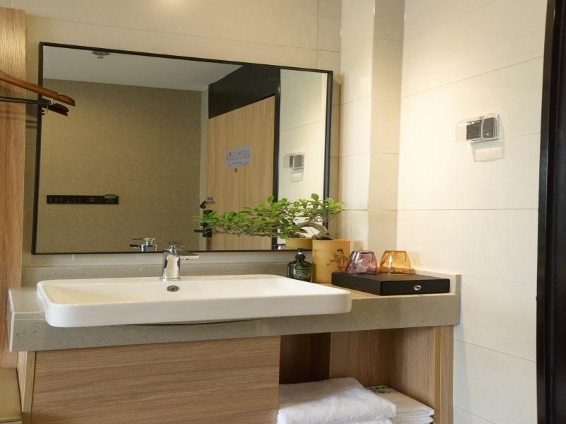 Green Tree Inn Shandong Jinan City Shungeng Intl. Convention and Exhibition Center Express Hotel 13/13