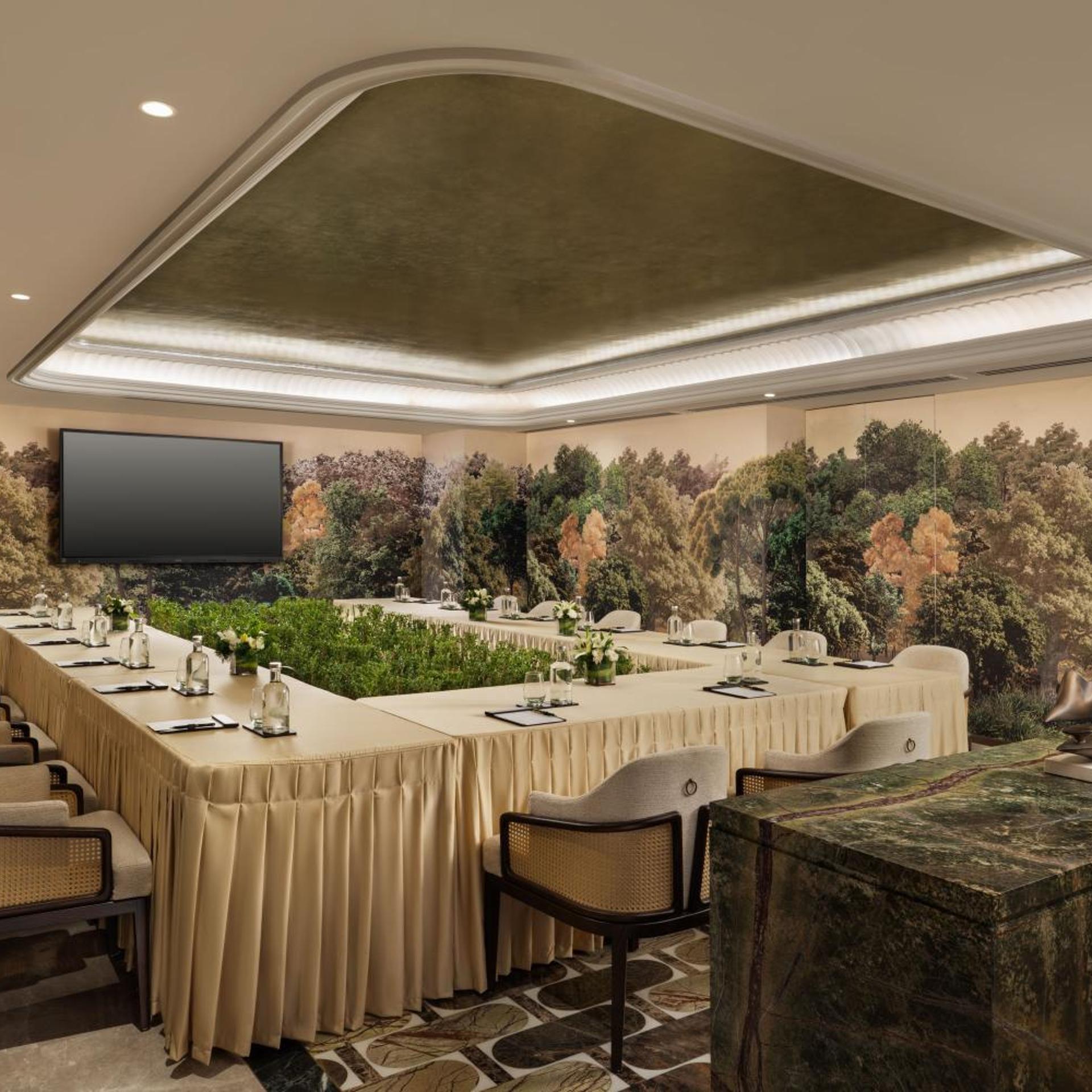 Taj Palace Lucknow 52/60