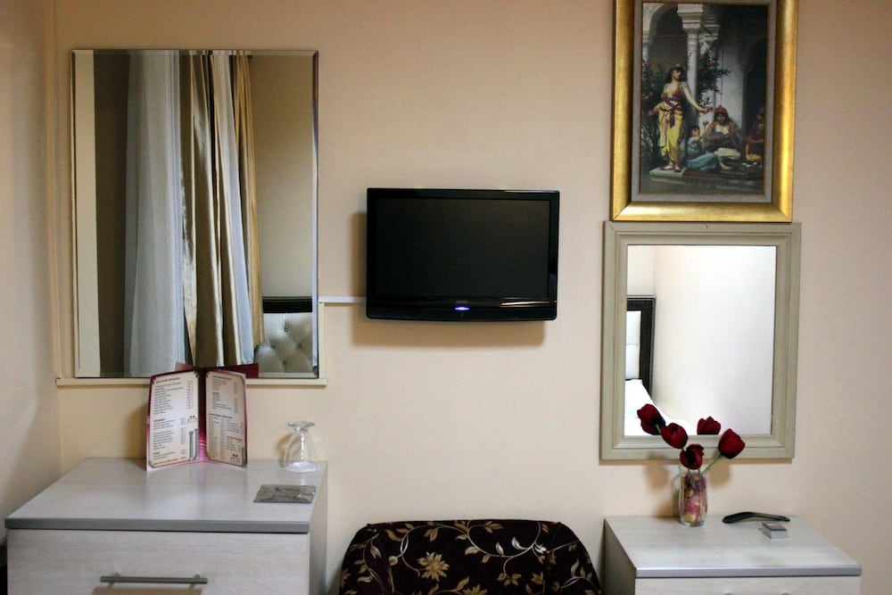 Konak Saray Hotel 24/26