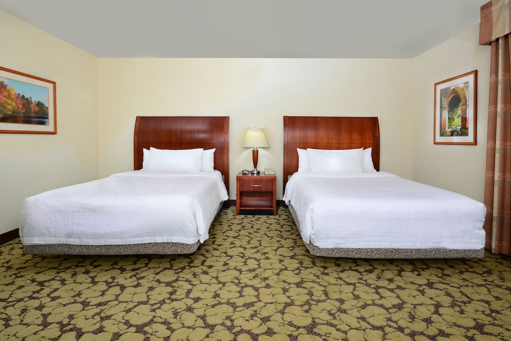Hilton Garden Inn Raleigh Capital Blvd I-540 7/49