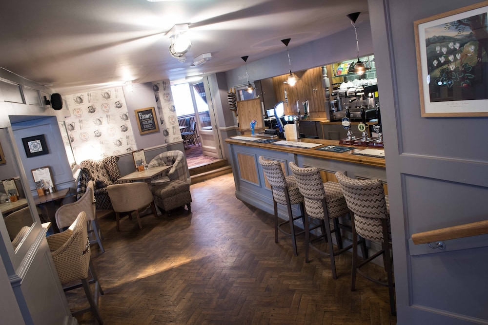 The County Hotel 35/50