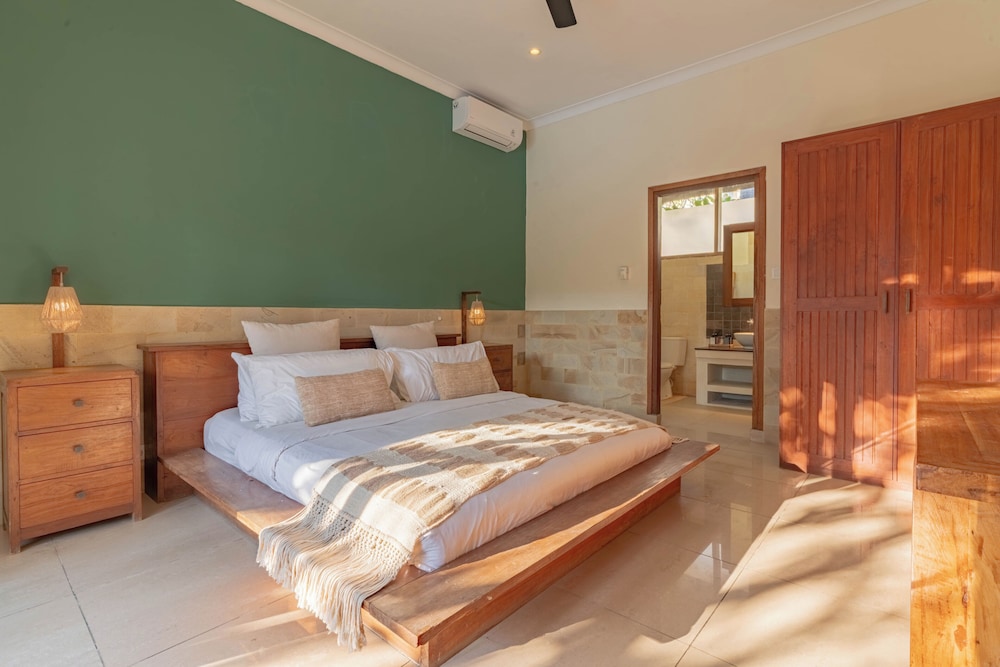 Kelapa Luxury Villas 32/80