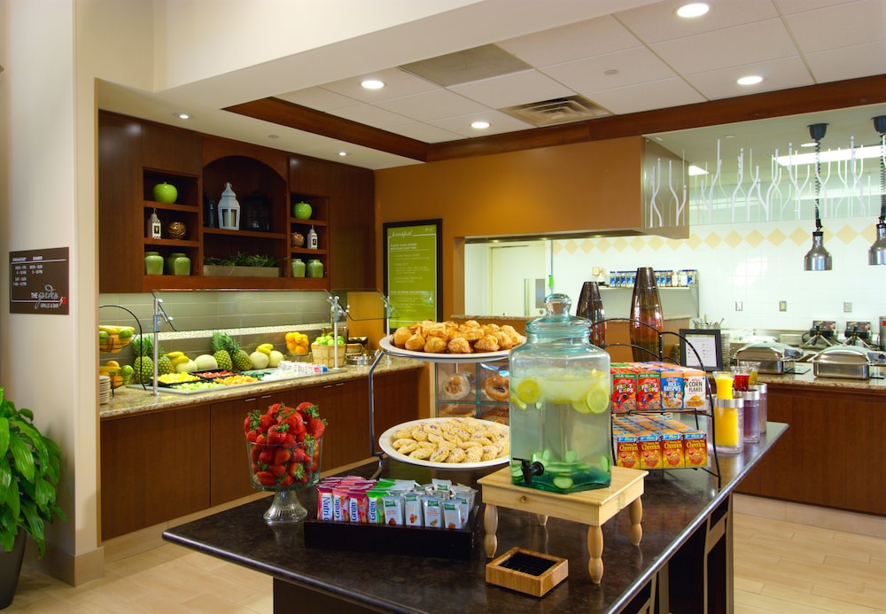 Hilton Garden Inn Rockford 42/64