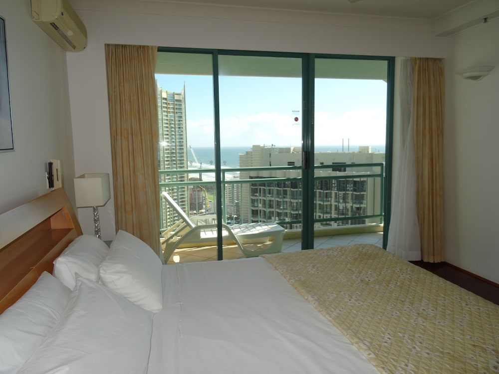 Mantra Crown Towers Surfers Paradise 29/95