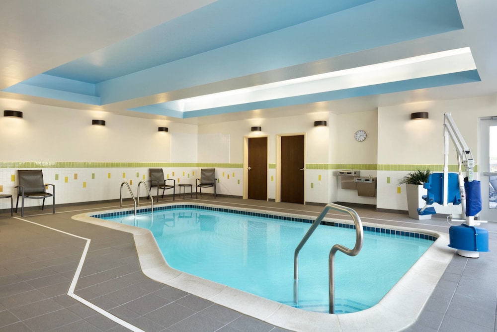 Fairfield Inn And Suites By Marriott Lancaster East At the Outlets 7/20