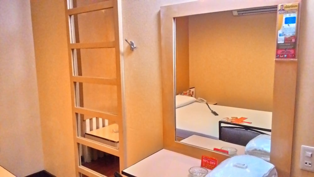 Hotel Sogo - Quezon Ave. 11/24
