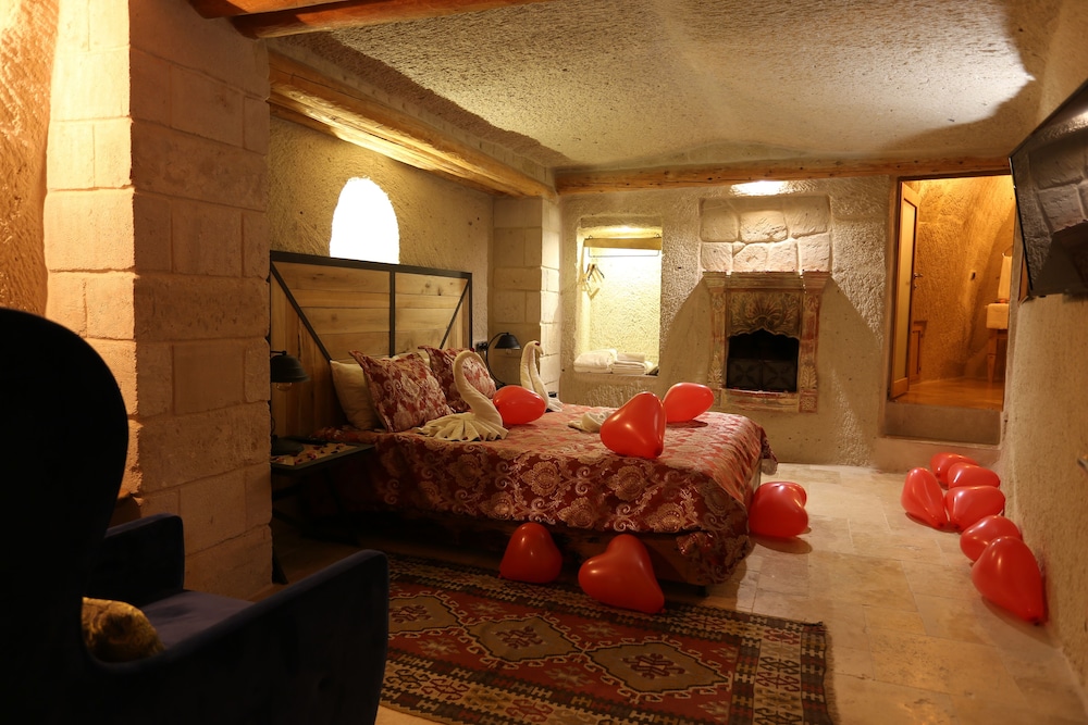 Mahzen Cave Hotel 27/55