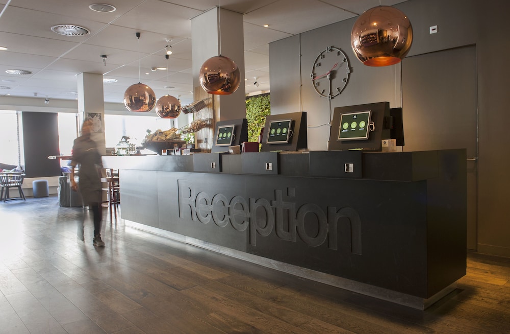 Lobby at Conscious Hotel Vondelpark, AMSTERDAM