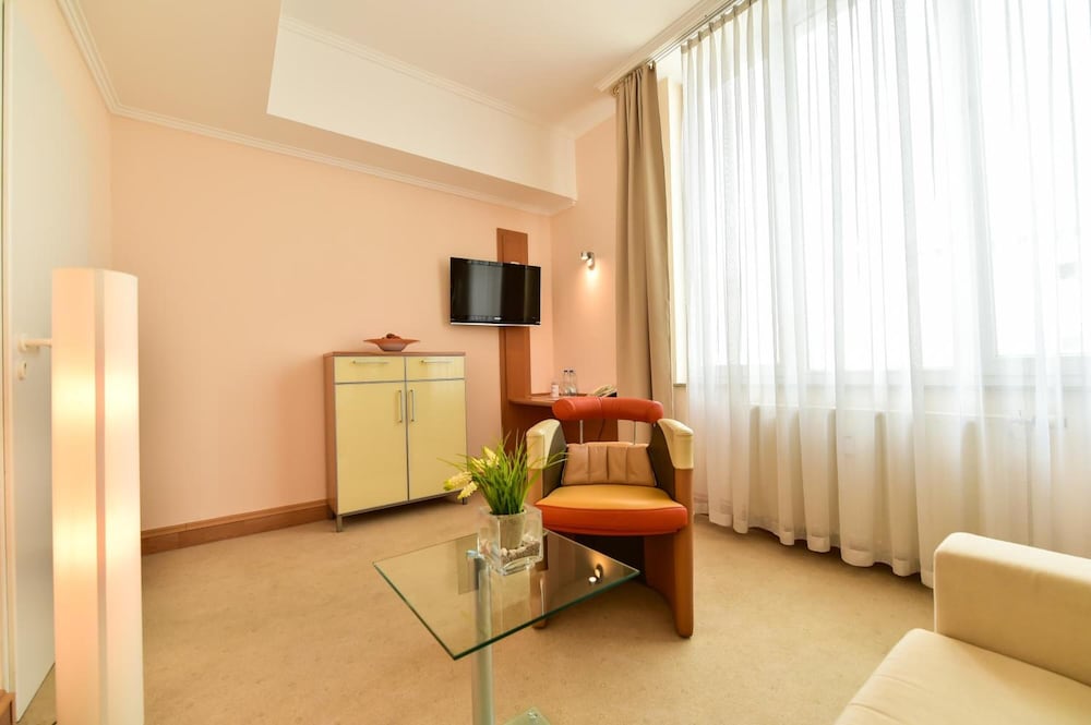 STADT HOTEL Iserlohn 47/61