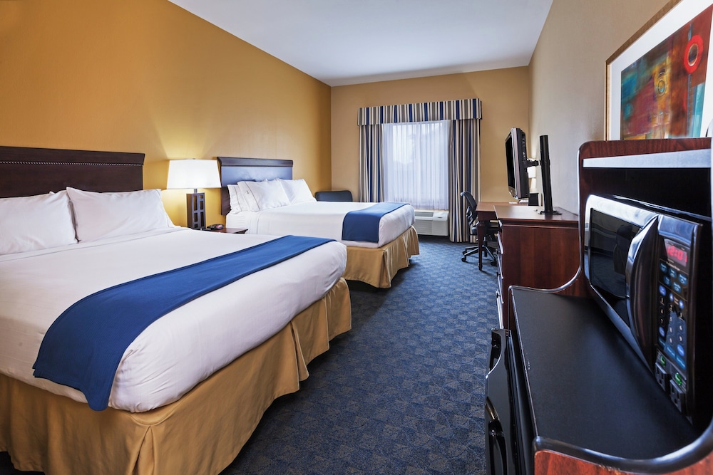 Holiday Inn Express Hotel And Suites Corpus Christi Nw Calallen 18/71