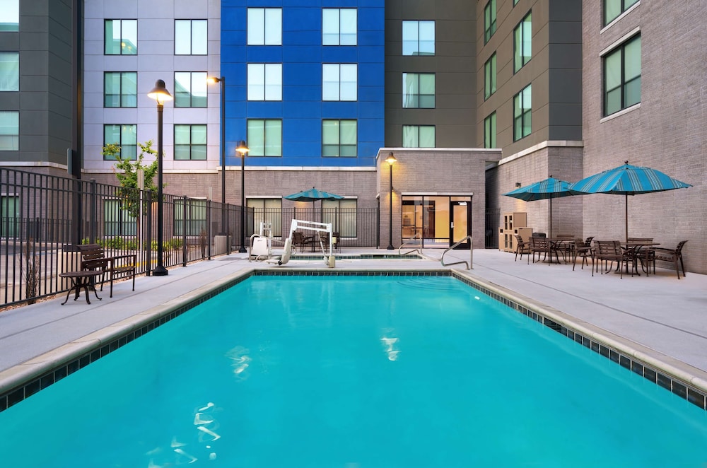 Hyatt Place Provo 56/60