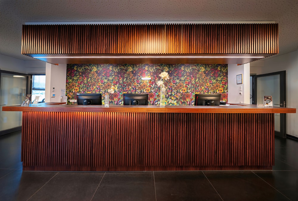 Hotel Cult Frankfurt City 5/55