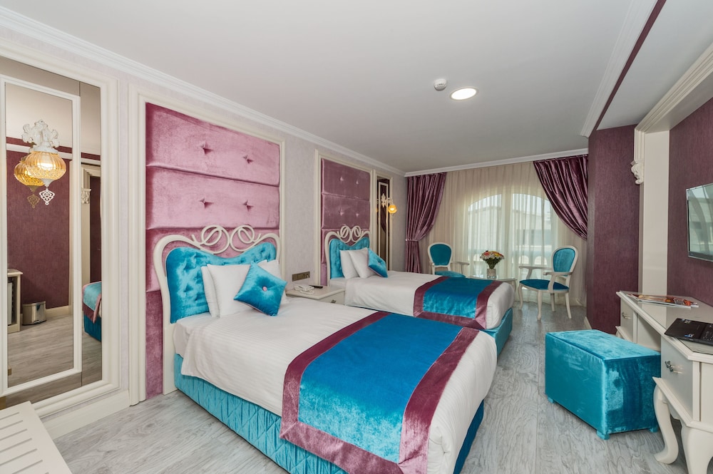 Marnas Hotel 14/45