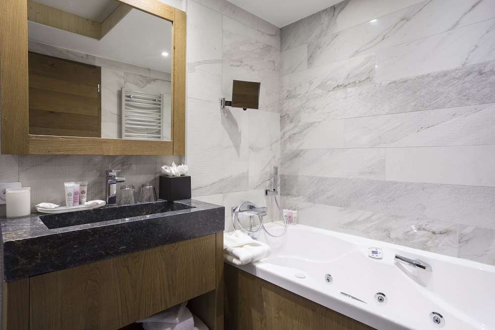 Hotel Alparena and Spa 49/50