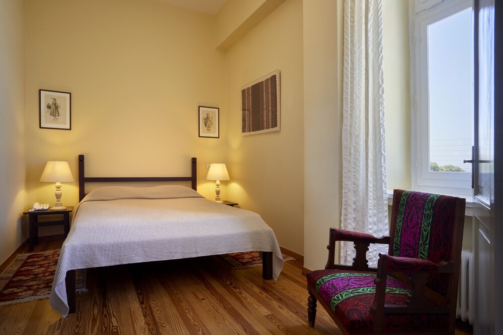 Doma Hotel 7/32