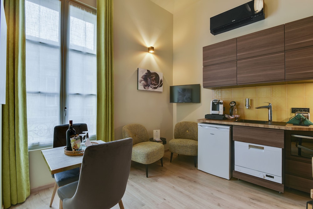 Villa Erizio - Bordeaux Centre 8/50