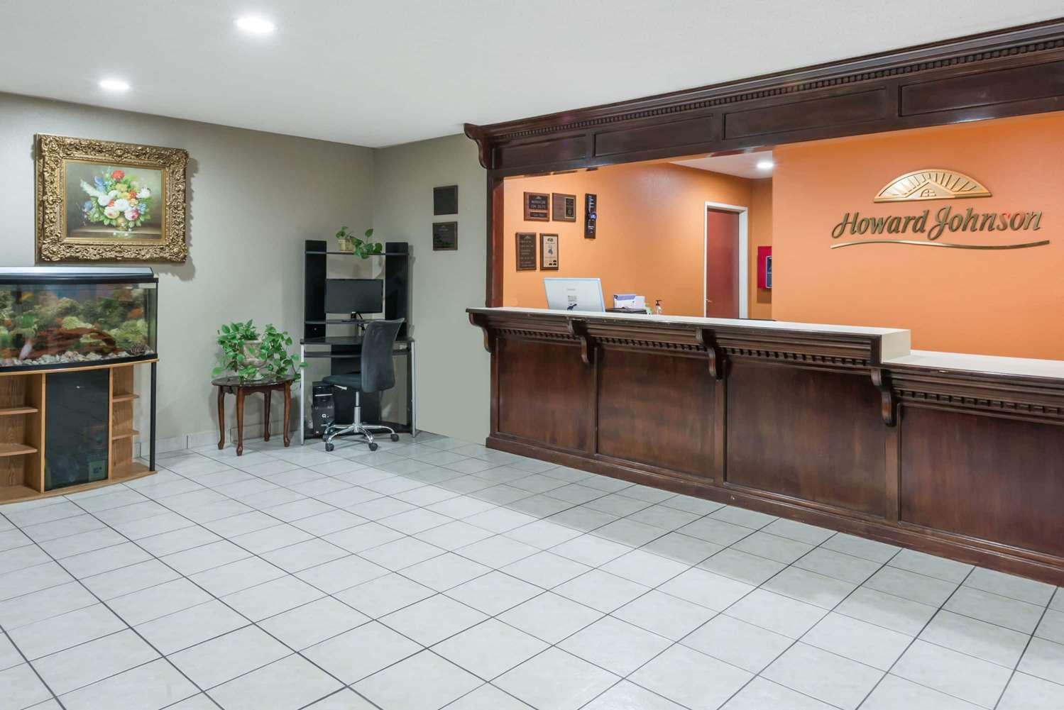 Baymont by Wyndham Iowa Lake Charles 3/13