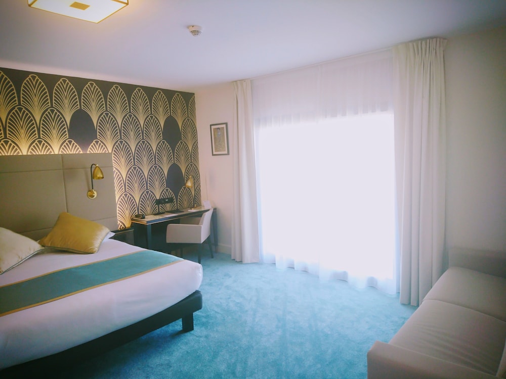 Best Western Hotel Journel Saint-Laurent-Du-Var 8/45