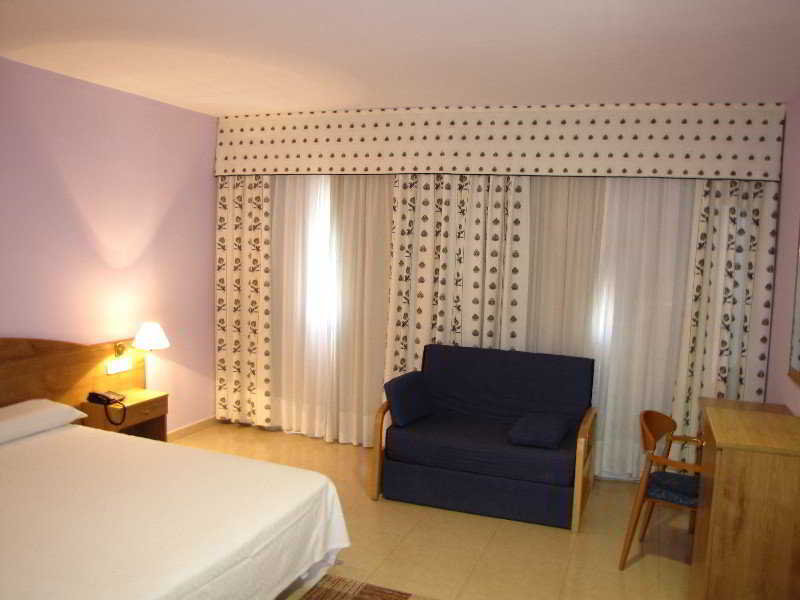 Duerming Montalvo Playa Hotel 3/32