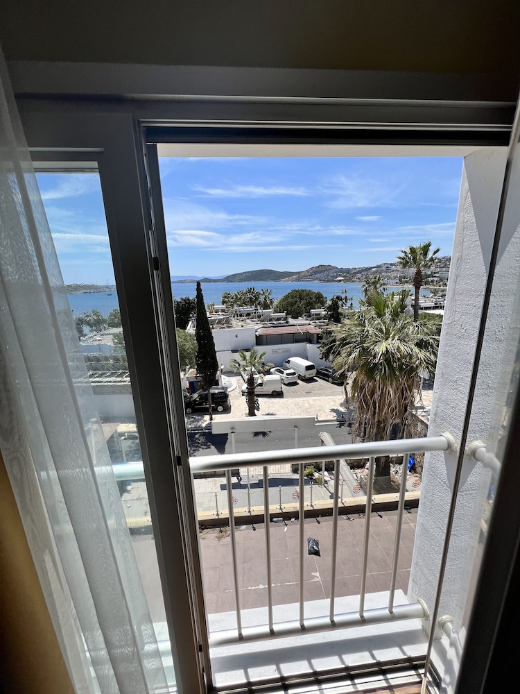 EXEN HOTEL 24/50