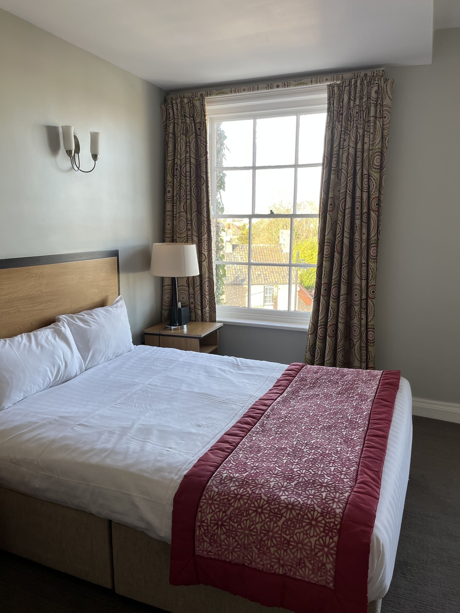 Classic, Double Bed