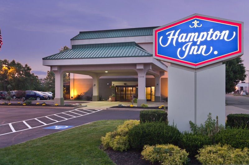 Hampton Inn New Philadelphia 3/44
