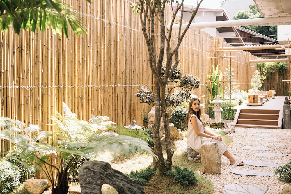 Glory Wabi Sabi Hotel 13/23