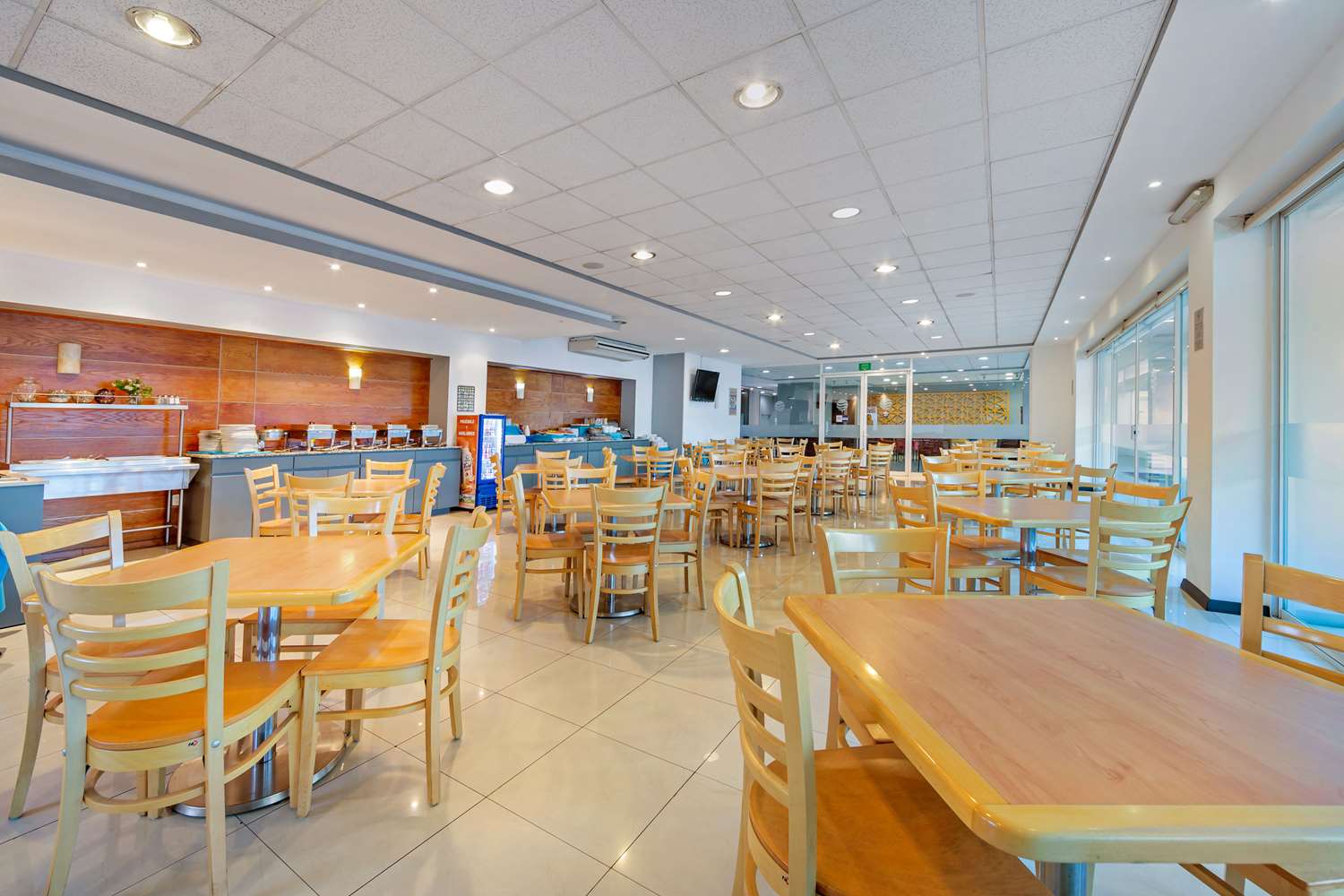 Comfort Inn Morelia 20/28