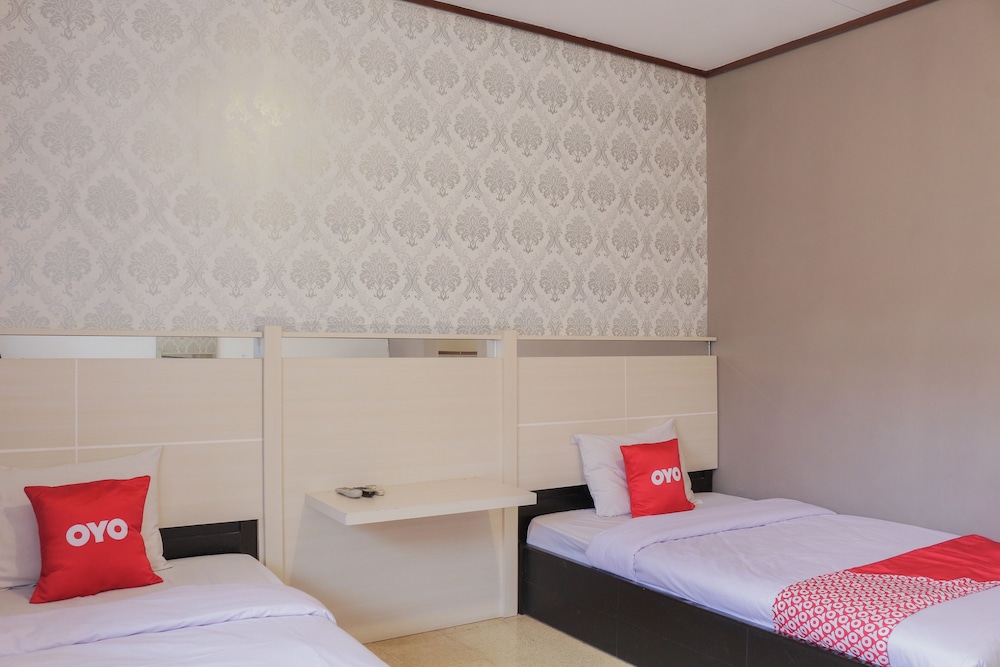 OYO 1710 Hotel Budi Famili 2 Syariah 9/23