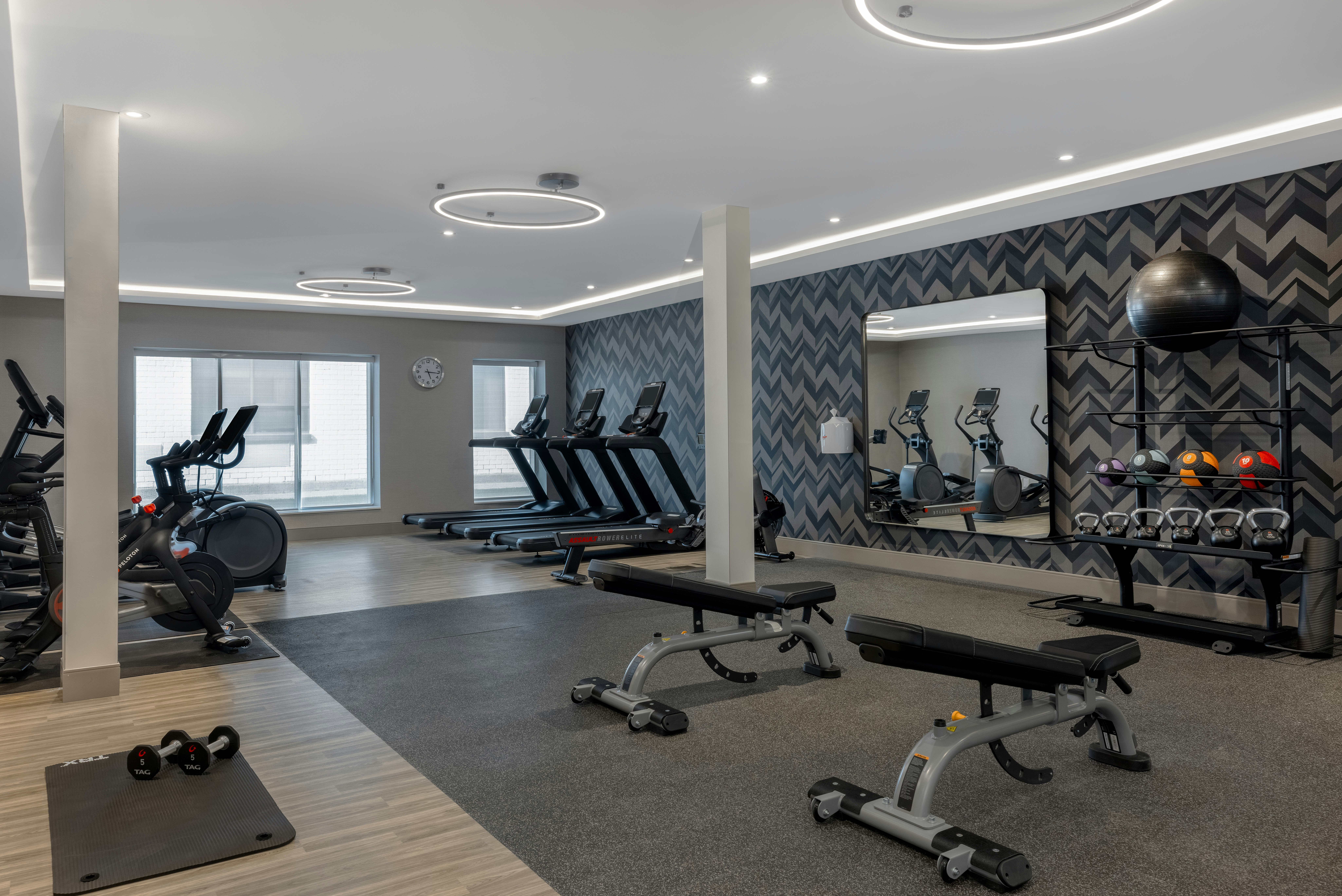 Home2 Suites by Hilton Kingston 17/23