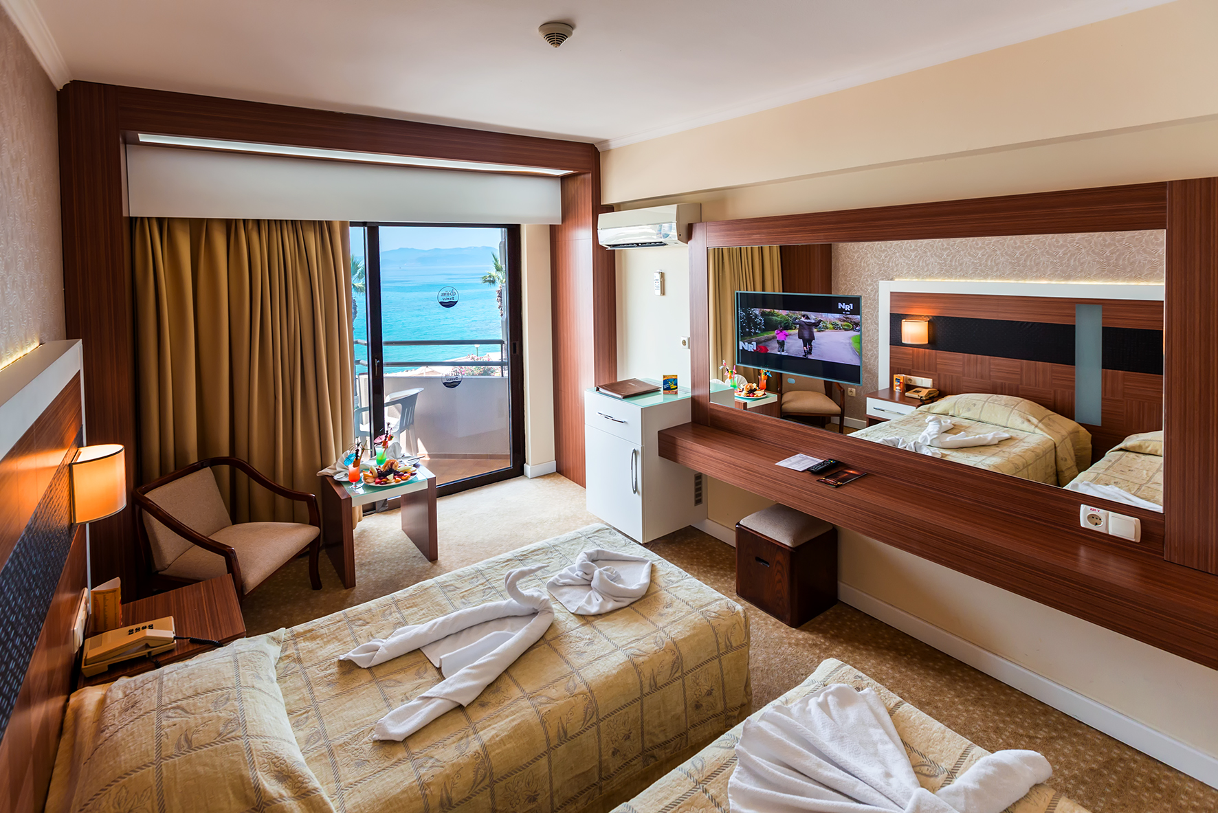 Room, Double Bed, Sea View