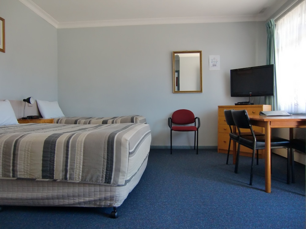 Bairnsdale Kansas City Motel 17/30